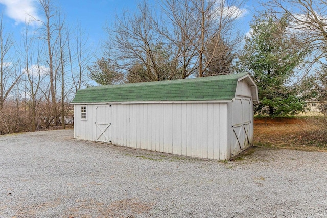 view of outbuilding