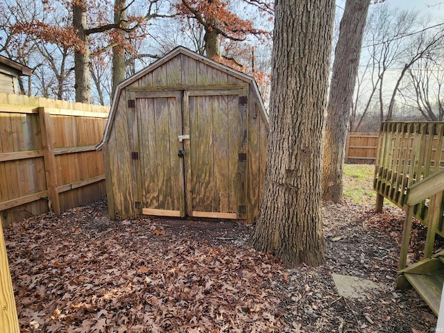 view of outbuilding