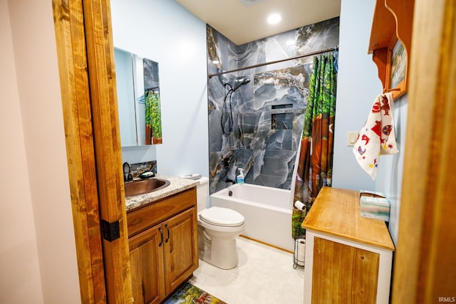 full bathroom featuring shower / tub combo, vanity, and toilet