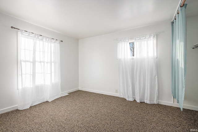 spare room with carpet flooring