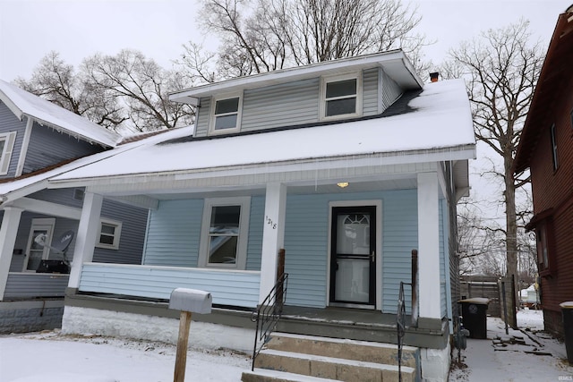 view of front of property featuring a porch