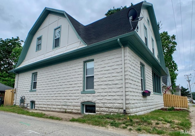 view of side of home