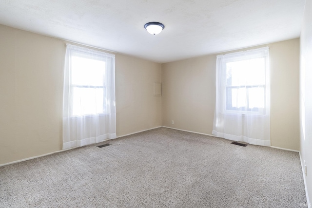 view of carpeted spare room