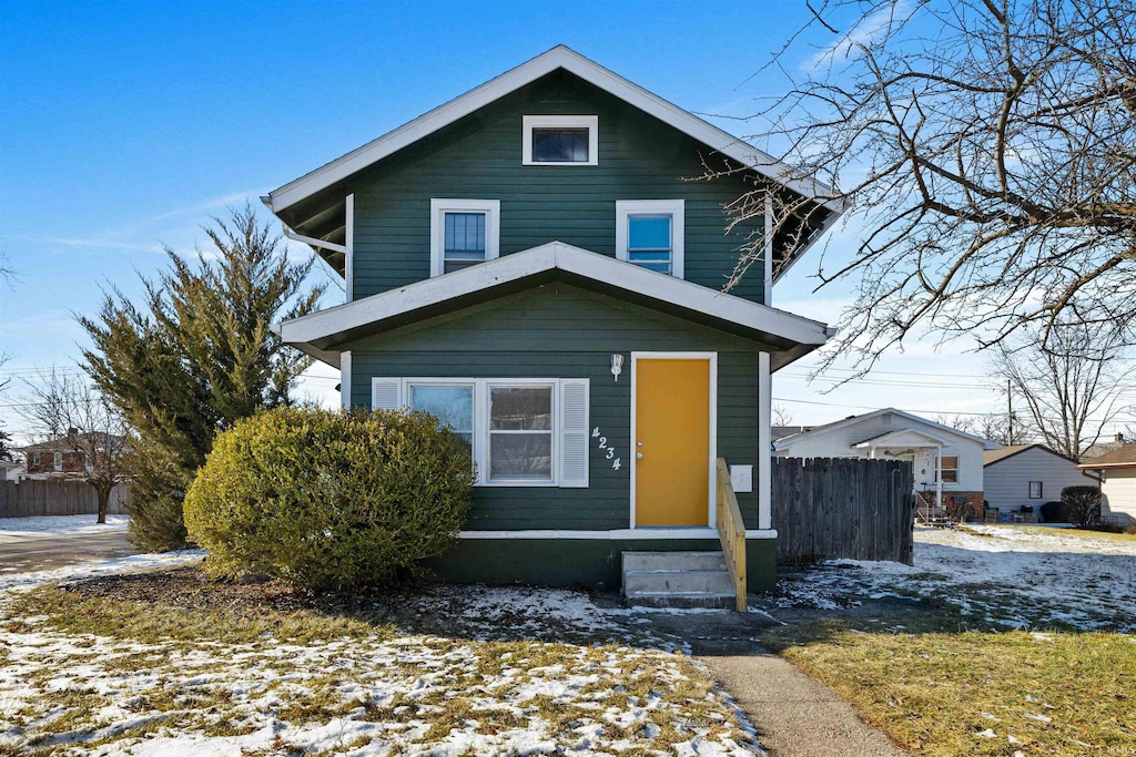 view of front of home