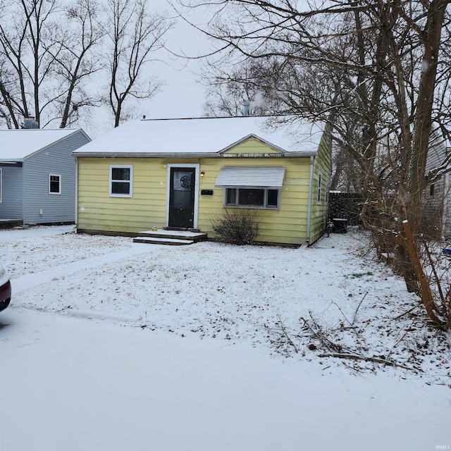 view of front of property