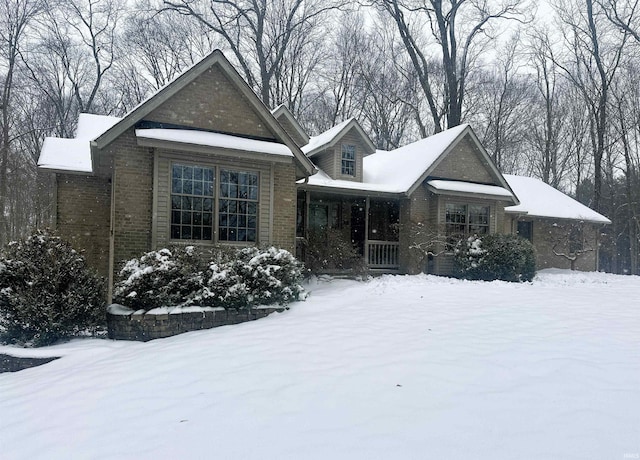 view of front of house featuring covered porch