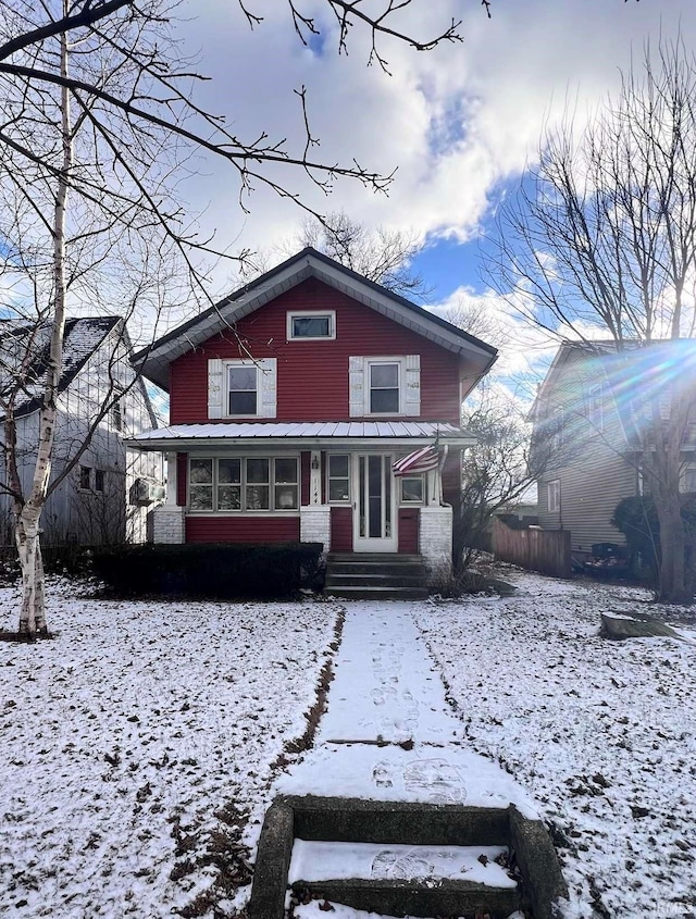 view of front of house