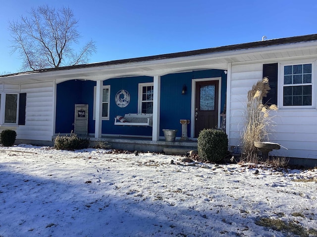 view of front of house featuring covered porch