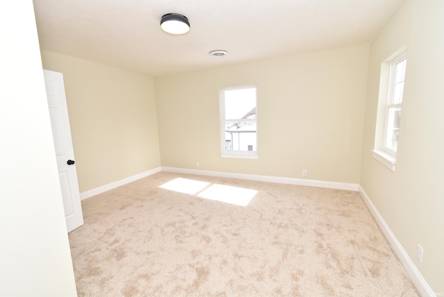 view of carpeted spare room