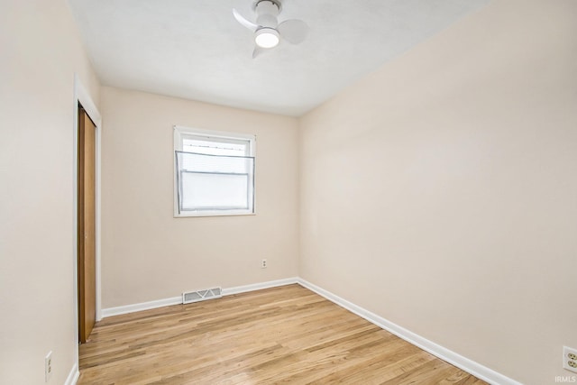 unfurnished bedroom with light hardwood / wood-style floors and ceiling fan