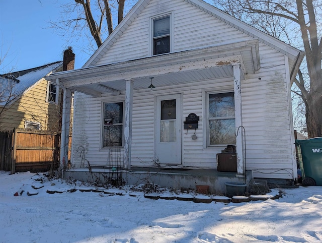 view of front of house featuring covered porch