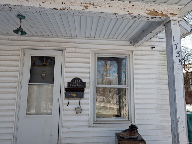 view of doorway to property