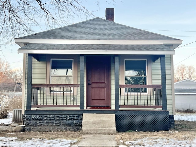 view of front of property with a porch