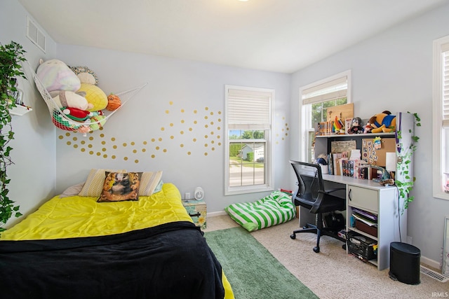 bedroom with carpet flooring