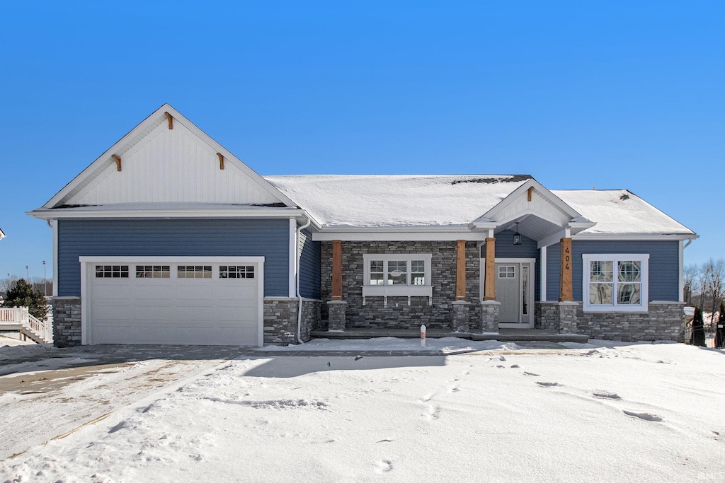 view of front of house featuring a garage