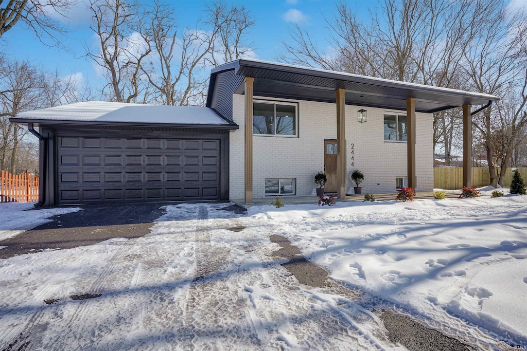 view of front facade with a garage