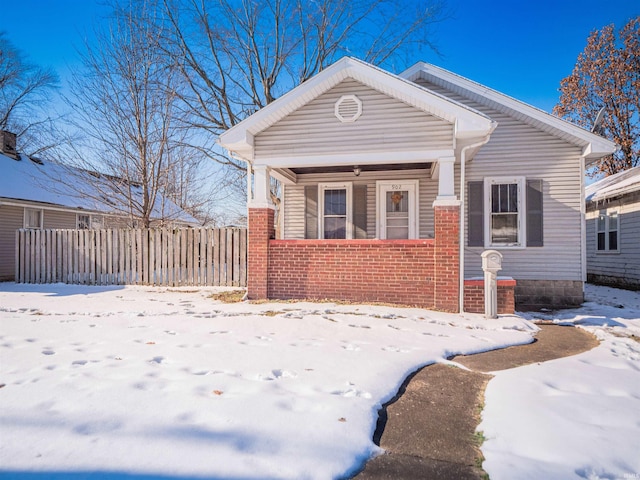 view of front of house featuring covered porch