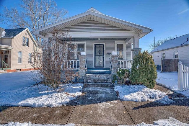 view of front of property with covered porch