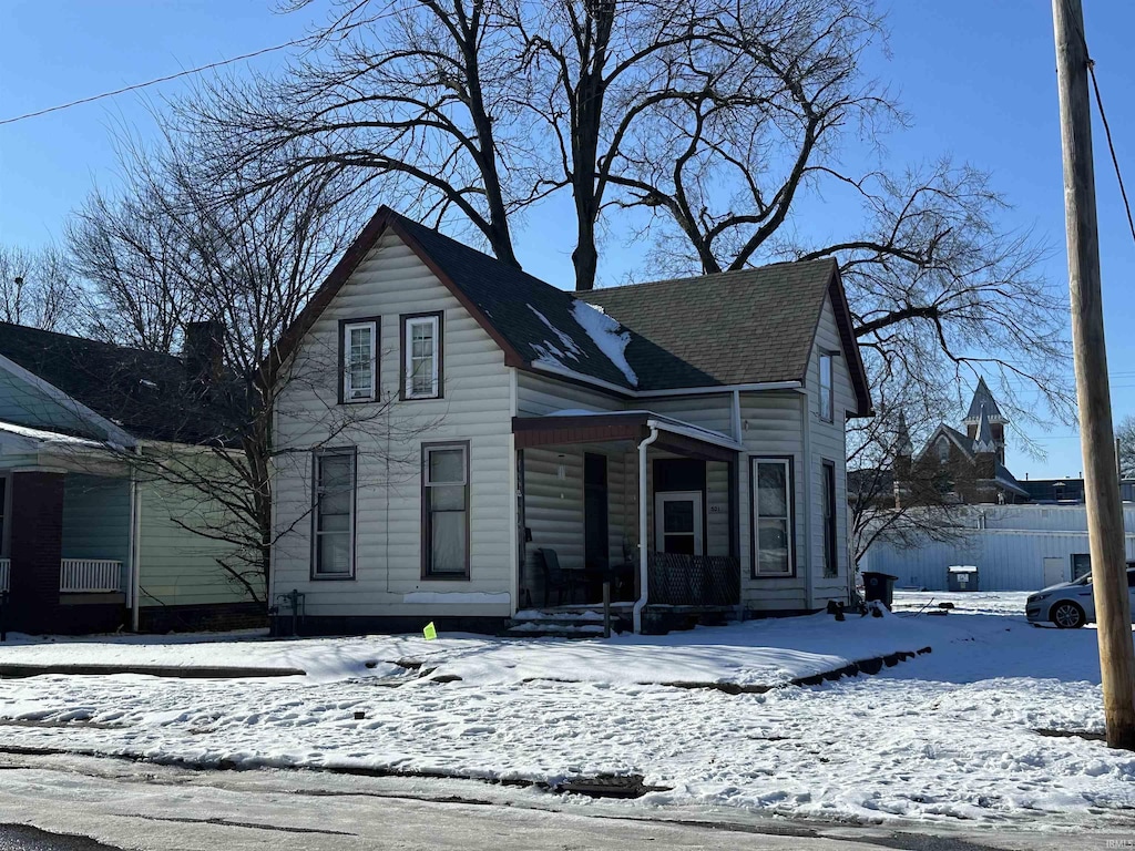 view of front of house