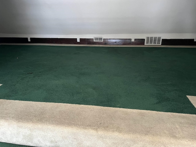 empty room with carpet flooring