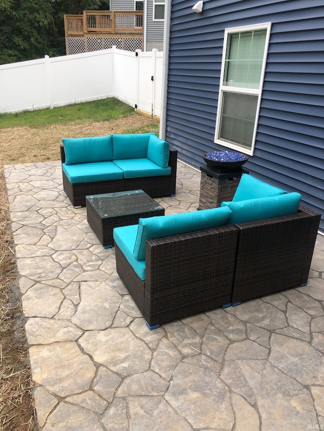 view of patio / terrace featuring an outdoor living space