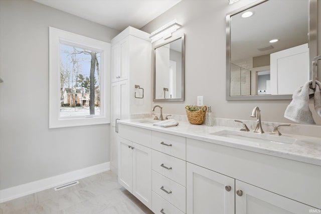 bathroom with vanity