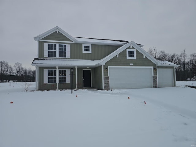 view of front facade featuring a garage