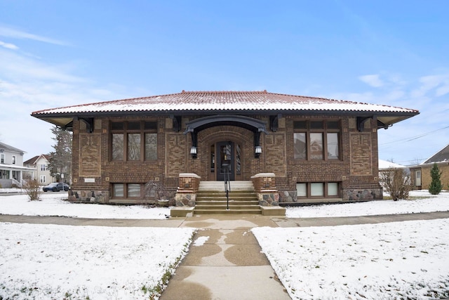 view of front of house with a porch