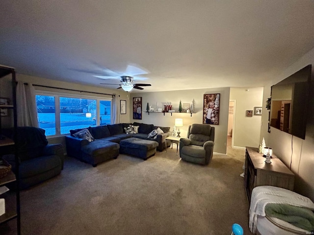 carpeted living room featuring ceiling fan