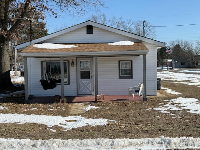 bungalow-style house featuring a porch