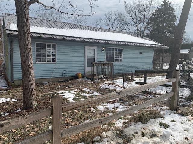 view of front of home