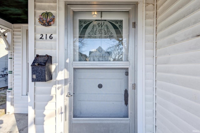 view of property entrance