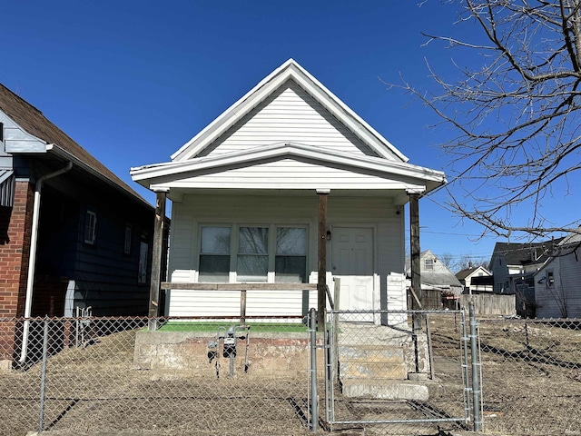 view of front of property