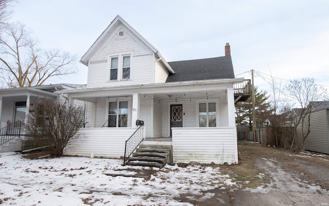 view of front of house featuring a porch