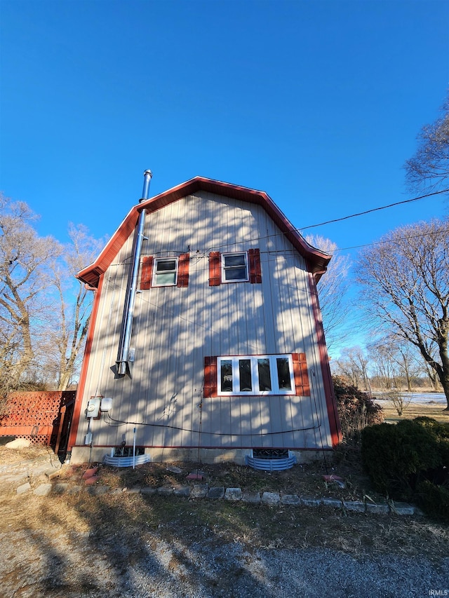 view of home's exterior