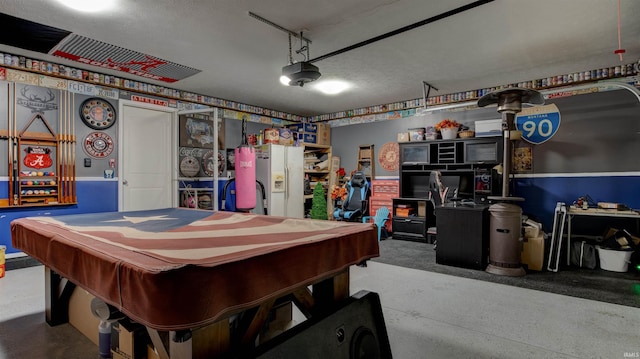 playroom featuring concrete flooring