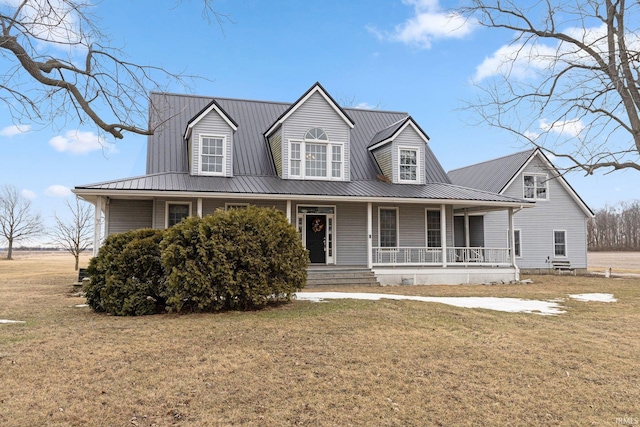 view of front of home featuring a front lawn and a porch