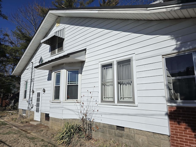 view of home's exterior