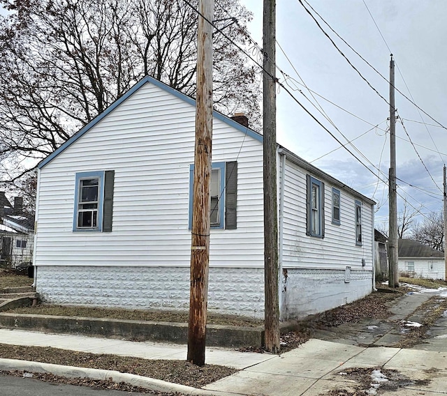 view of property exterior