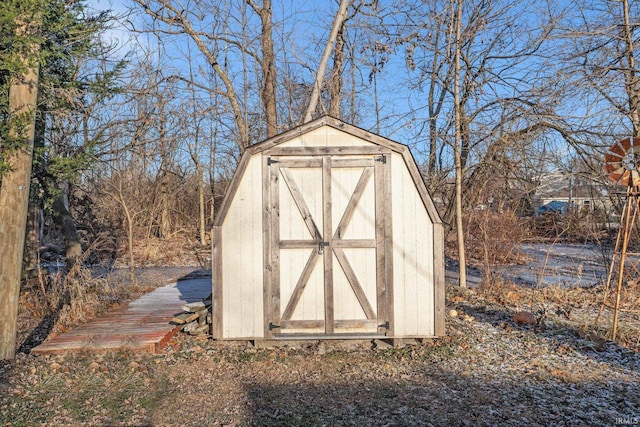 view of outdoor structure