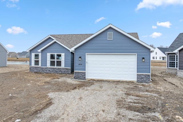 view of front facade with a garage