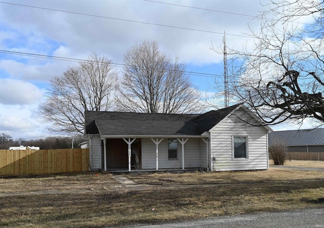 view of front of home