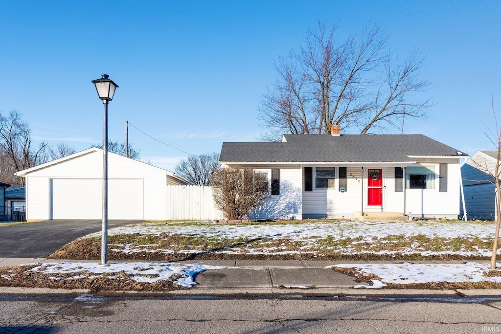 view of front of home featuring a garage