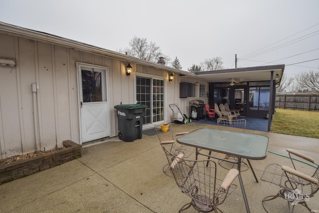 view of patio with ceiling fan