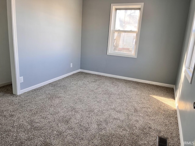 empty room with carpet