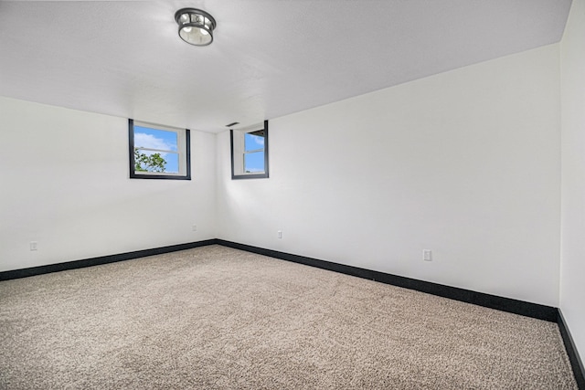 view of carpeted spare room