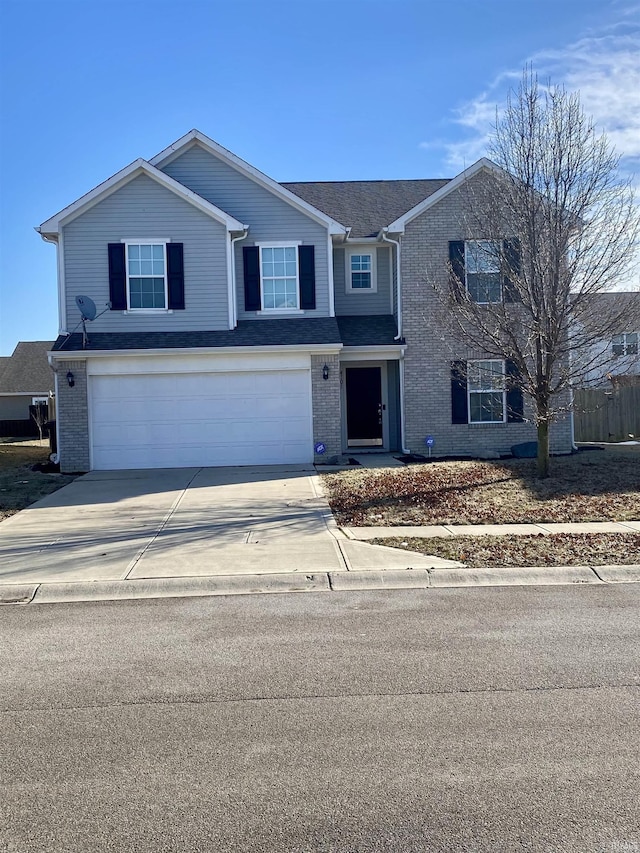 view of front property featuring a garage