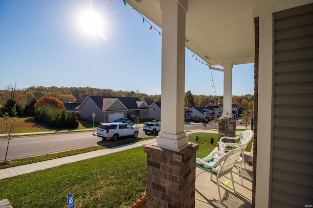 view of patio / terrace with covered porch