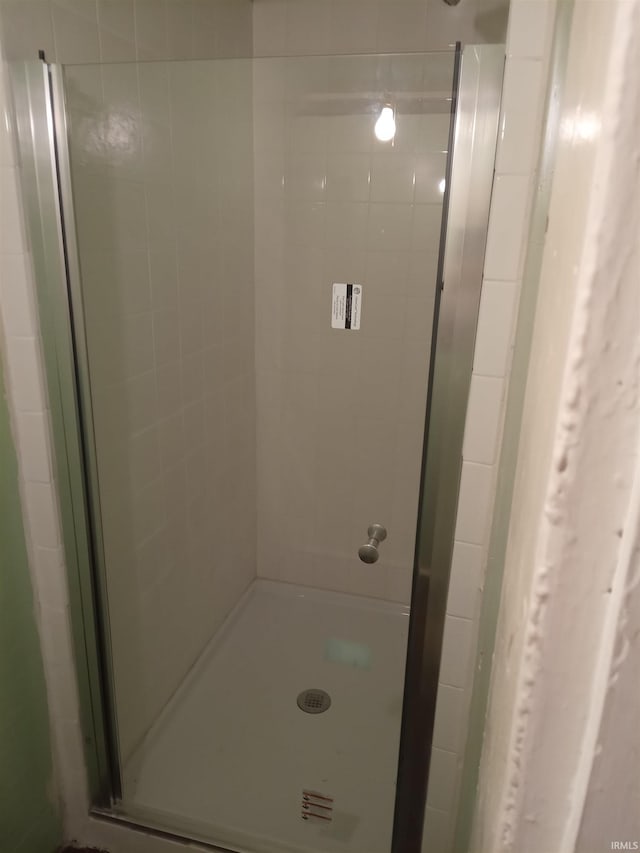 bathroom with walk in shower