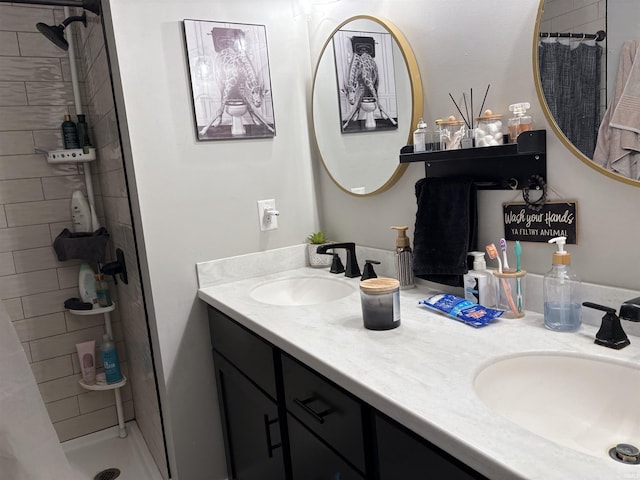 bathroom with a shower with curtain and vanity